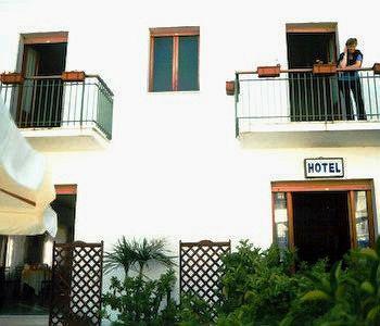 Il Gabbiano Hotel Otranto Eksteriør billede